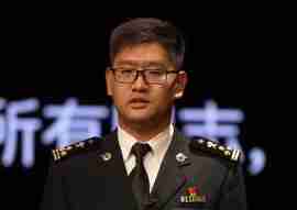 首都機(jī)場(chǎng)海關(guān)旅檢一處旅檢三科黨支部書(shū)記、科長(zhǎng)